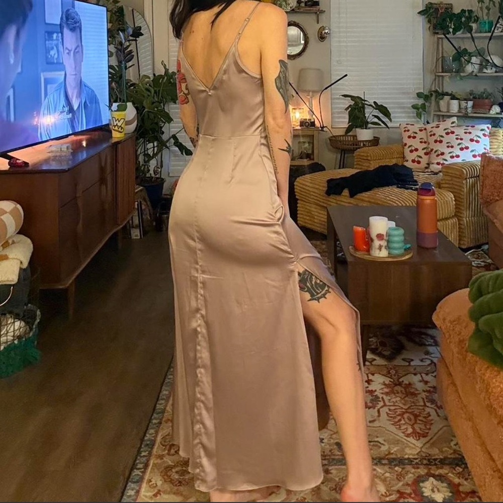 Elegant Satin Slip Lavender Maxi Dress w slit - Picture 2 of 5